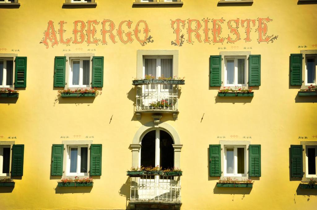 Albergo Trieste Lorenzago Di Cadore Екстериор снимка